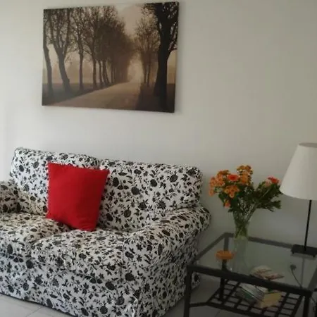 Holiday home Confort, A 5mn De St Remy De Provence Saint-Etienne-du-Gres