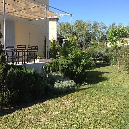 Confort, A 5mn De St Remy De Provence * Saint-Etienne-du-Gres